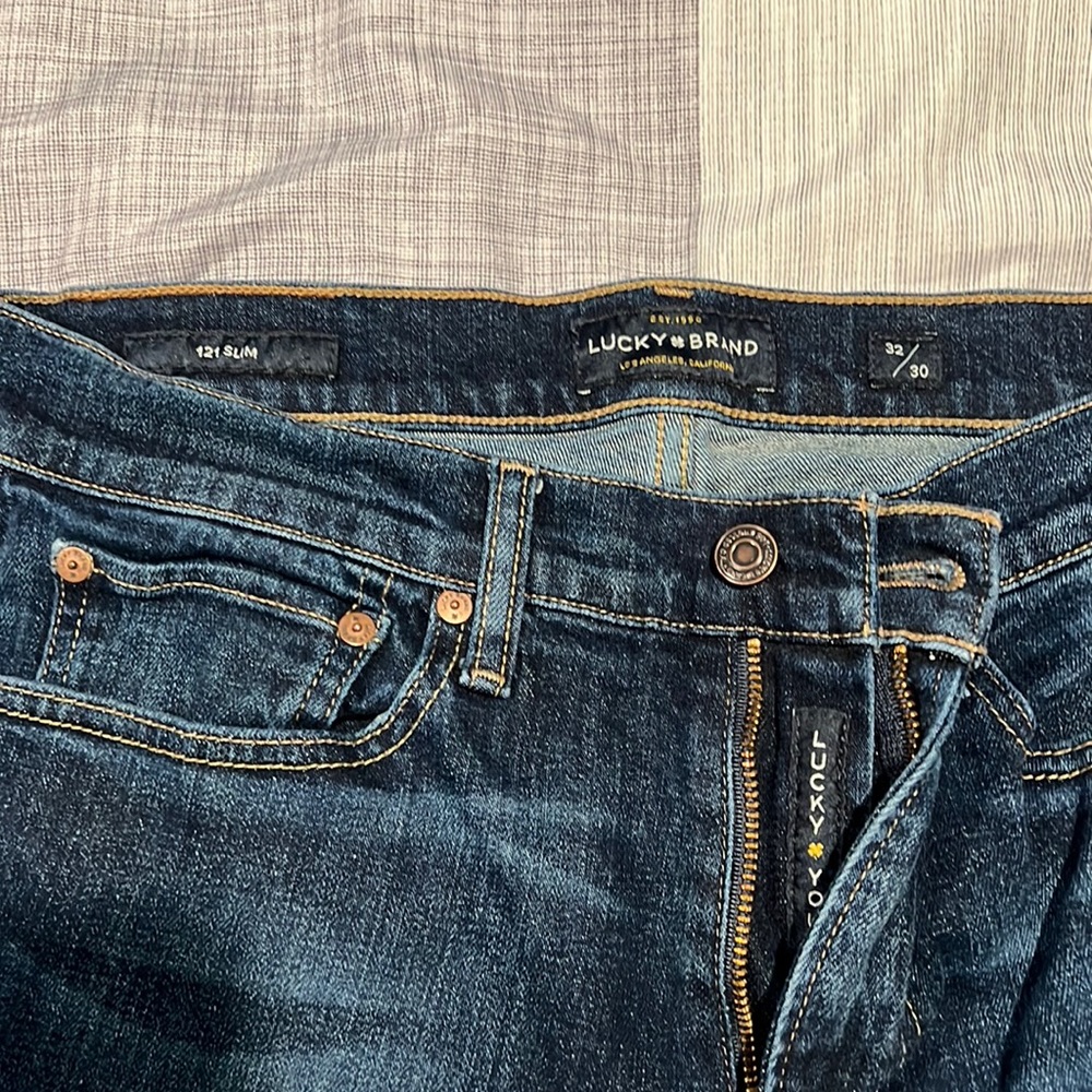 Lucky Brand, mens jeans, size 32/30, slim